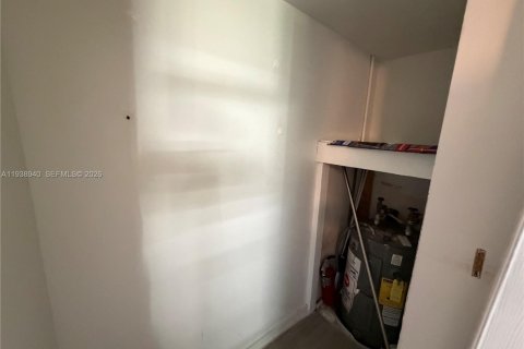 Apartment in Fort Lauderdale, Florida 1 bedroom, 169.45 sq.m. № 1996724 - photo 5