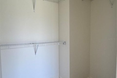 Снять в аренду квартиру в Энглвуд, Флорида 5 комнат, 130.06м2, № 1805090 - фото 19