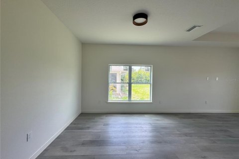 Снять в аренду квартиру в Энглвуд, Флорида 5 комнат, 130.06м2, № 1805090 - фото 8
