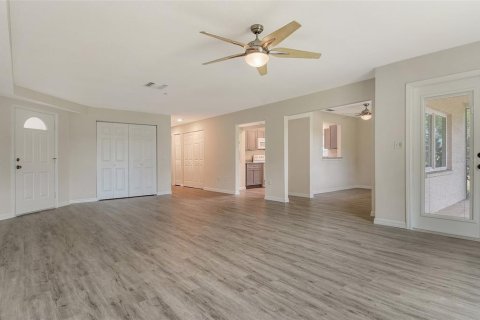 Copropriété à vendre à Sarasota, Floride: 2 chambres, 123.93 m2 № 1689760 - photo 8