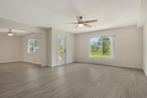 Copropriété à vendre à Sarasota, Floride: 2 chambres, 123.93 m2 № 1689760 - photo 7