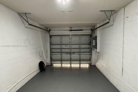 Touwnhouse à louer à West Palm Beach, Floride: 2 chambres, 124.4 m2 № 2001218 - photo 26