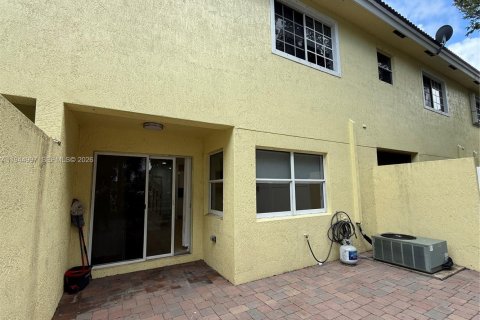 Touwnhouse à louer à West Palm Beach, Floride: 2 chambres, 124.4 m2 № 2001218 - photo 27