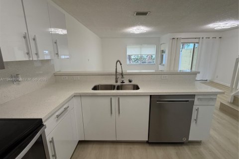 Touwnhouse à louer à West Palm Beach, Floride: 2 chambres, 124.4 m2 № 2001218 - photo 14