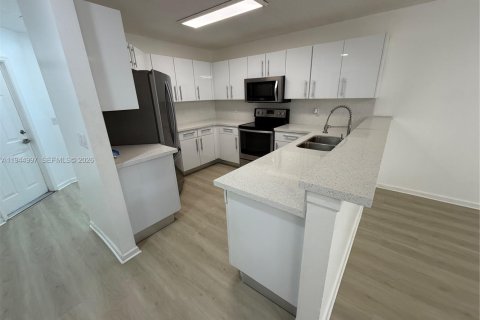 Touwnhouse à louer à West Palm Beach, Floride: 2 chambres, 124.4 m2 № 2001218 - photo 20