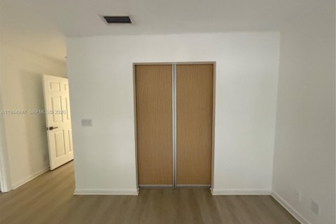 Touwnhouse à louer à West Palm Beach, Floride: 2 chambres, 124.4 m2 № 2001218 - photo 24