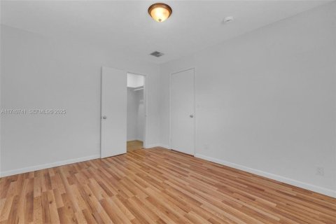 Apartment in Hollywood, Florida 1 bedroom, 57.41 sq.m. № 2082958 - photo 20