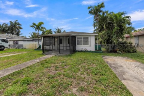 Apartment in Hollywood, Florida 1 bedroom, 57.41 sq.m. № 2082958 - photo 4