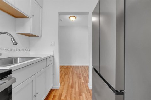 Apartment in Hollywood, Florida 1 bedroom, 57.41 sq.m. № 2082958 - photo 12