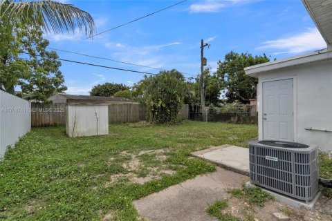 Apartment in Hollywood, Florida 1 bedroom, 57.41 sq.m. № 2082958 - photo 27