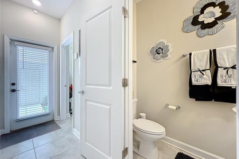 House in Winter Garden, Florida 4 bedrooms, 229.93 sq.m. № 1881122 - photo 10
