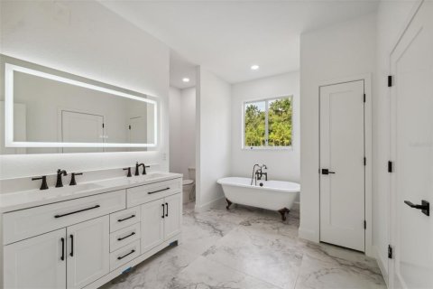 Villa ou maison à vendre à Brooksville, Floride: 4 chambres, 215.63 m2 № 1790036 - photo 23