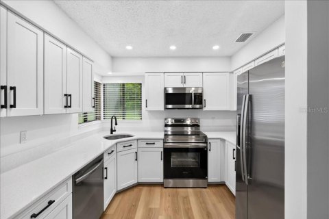 Villa ou maison à vendre à Palm Coast, Floride: 3 chambres, 133.13 m2 № 2408497 - photo 16