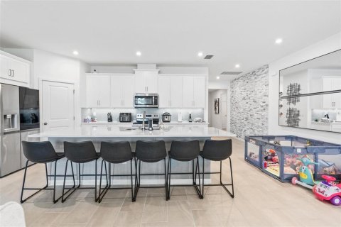Villa ou maison à vendre à Clermont, Floride: 4 chambres, 204.57 m2 № 1823080 - photo 10