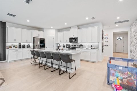 Villa ou maison à vendre à Clermont, Floride: 4 chambres, 204.57 m2 № 1823080 - photo 4