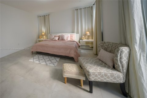 Купить виллу или дом в Дорал, Флорида 5 спален, 336.68м2, № 1867170 - фото 20