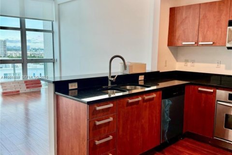 Condo in Aventura, Florida, 2 bedrooms  № 2054022 - photo 6