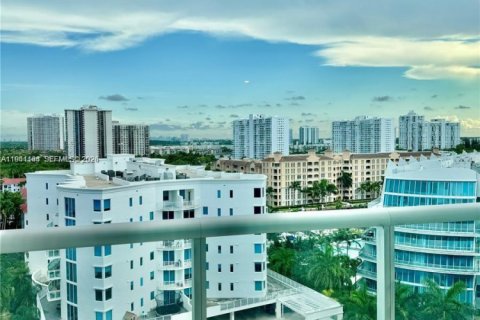 Condo in Aventura, Florida, 2 bedrooms  № 2054022 - photo 23