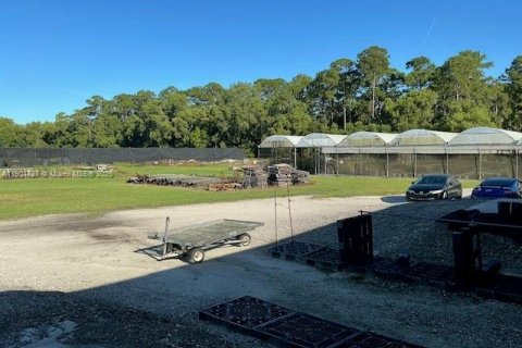 Propiedad comercial en venta en Loxahatchee Groves, Florida № 1964193 - foto 16