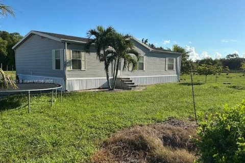 Propiedad comercial en venta en Loxahatchee Groves, Florida № 1964193 - foto 9