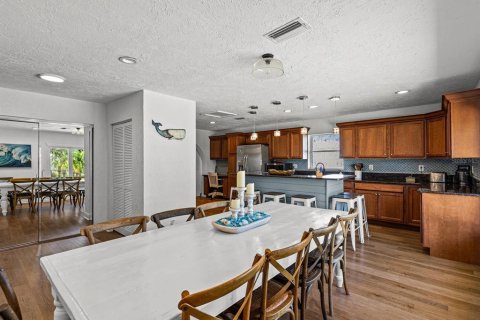 Villa ou maison à louer à Belleair Beach, Floride: 3 chambres, 211.07 m2 № 2403061 - photo 18