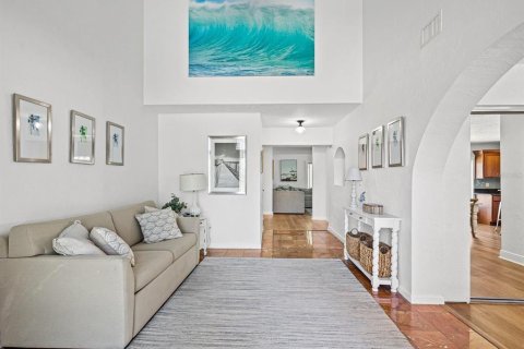 Villa ou maison à louer à Belleair Beach, Floride: 3 chambres, 211.07 m2 № 2403061 - photo 13