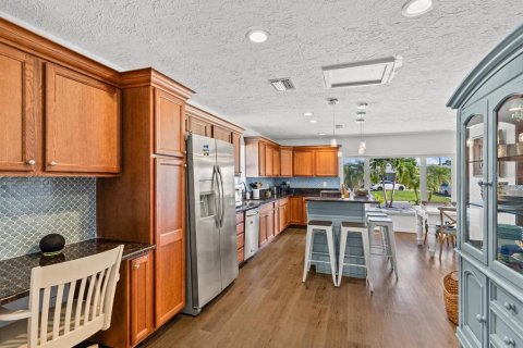 Villa ou maison à louer à Belleair Beach, Floride: 3 chambres, 211.07 m2 № 2403061 - photo 23