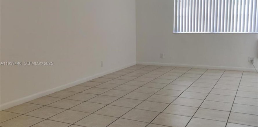 Apartamento en Fort Lauderdale, Florida 1 dormitorio, 9430.79 m2 № 1991298
