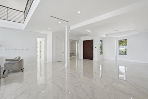 Casa en venta en Cape Coral, Florida, 6 dormitorios № 2051416 - foto 23