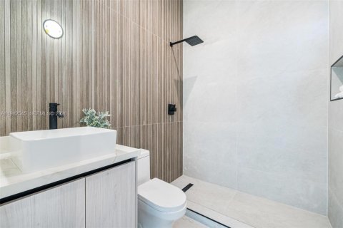 Снять в аренду таунхаус в Майами, Флорида 4 спальни, № 2050122 - фото 14