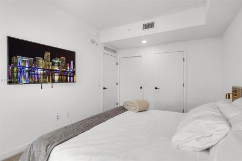 Снять в аренду кондоминиум в Майами, Флорида 2 спальни, № 2088782 - фото 28