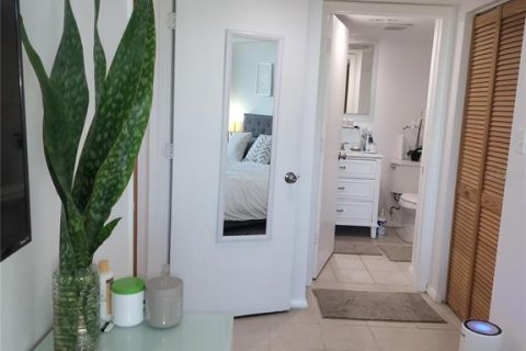 Copropriété à vendre à Clearwater, Floride: 2 chambres, 80.82 m2 № 2125859 - photo 23