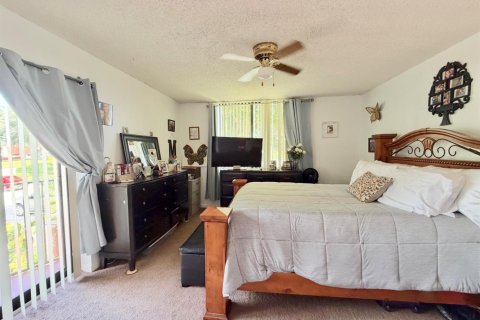 Touwnhouse à vendre à West Palm Beach, Floride: 2 chambres, 113.15 m2 № 2414620 - photo 18
