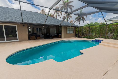 Casa en venta en Port St. Lucie, Florida, 4 dormitorios, 314.85 m2 № 2078296 - foto 27