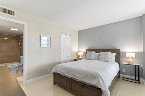 Copropriété à vendre à Boca Raton, Floride: 2 chambres, 104.98 m2 № 2183411 - photo 23