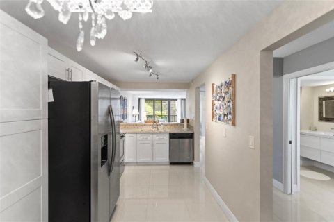 Copropriété à vendre à Boca Raton, Floride: 2 chambres, 104.98 m2 № 2183411 - photo 6