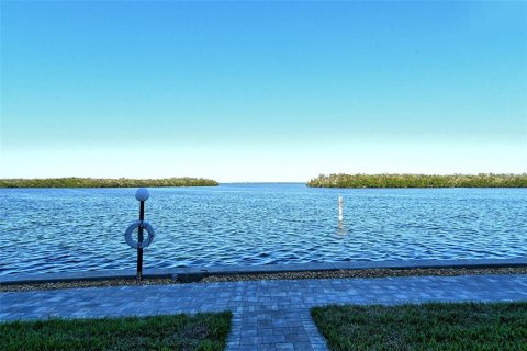 Condo in Longboat Key, Florida, 1 bedroom  № 1548182 - photo 23