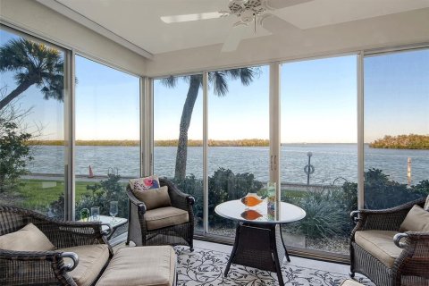 Condo in Longboat Key, Florida, 1 bedroom  № 1548182 - photo 1