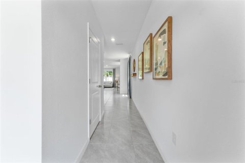 Casa en alquiler en Land O' Lakes, Florida, 4 dormitorios, 214.14 m2 № 2196108 - foto 7