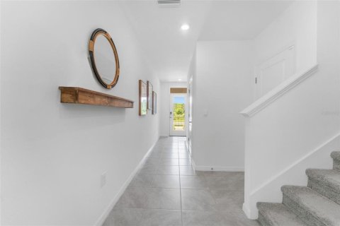 Casa en alquiler en Land O' Lakes, Florida, 4 dormitorios, 214.14 m2 № 2196108 - foto 6