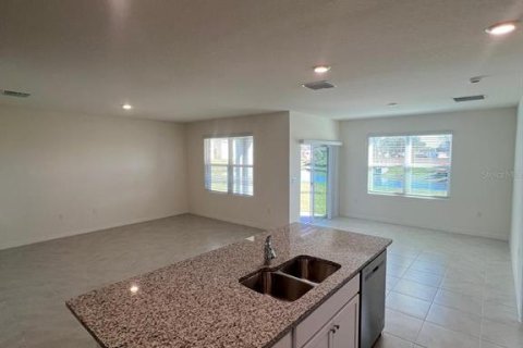 Touwnhouse à louer à Davenport, Floride: 3 chambres, 160.26 m2 № 2108299 - photo 24