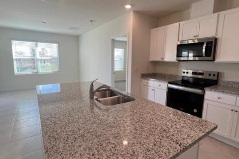 Touwnhouse à louer à Davenport, Floride: 3 chambres, 160.26 m2 № 2108299 - photo 23