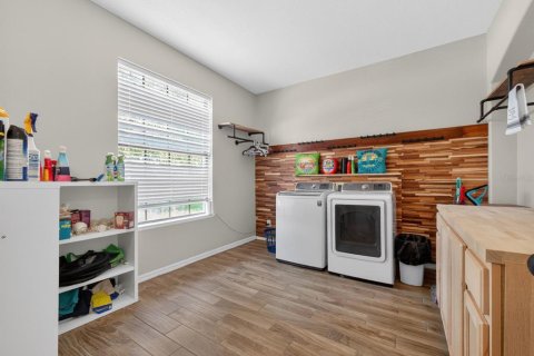 Villa ou maison à vendre à Eustis, Floride: 5 chambres, 339.09 m2 № 2148781 - photo 7