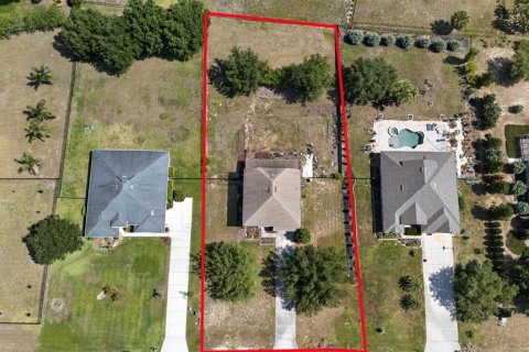 Villa ou maison à vendre à Eustis, Floride: 5 chambres, 339.09 m2 № 2148781 - photo 4