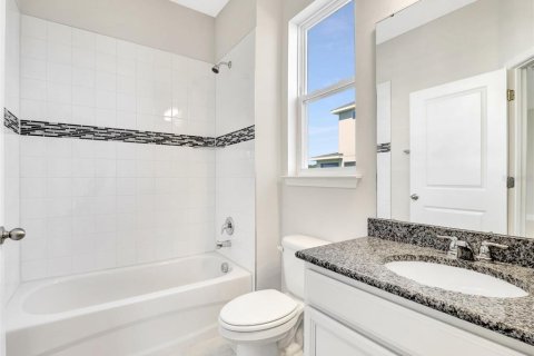 Villa ou maison à louer à Tavares, Floride: 5 chambres, 304.07 m2 № 1591603 - photo 18