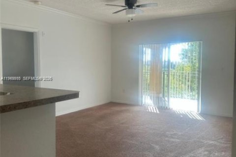 Condominio en alquiler en Pembroke Pines, Florida, 2 dormitorios, 104.98 m2 № 2030700 - foto 7