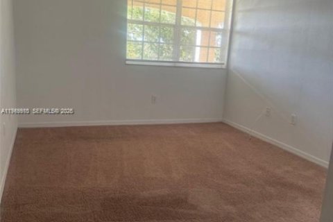 Condominio en alquiler en Pembroke Pines, Florida, 2 dormitorios, 104.98 m2 № 2030700 - foto 9