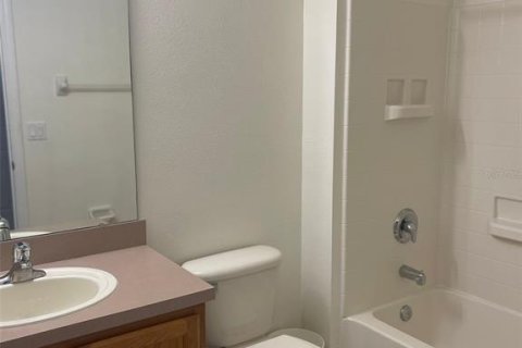 Townhouse in Kissimmee, Florida 4 bedrooms, 151.99 sq.m. № 2258930 - photo 27
