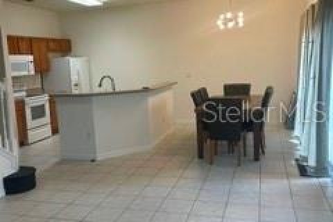 Townhouse in Kissimmee, Florida 4 bedrooms, 151.99 sq.m. № 2258930 - photo 7