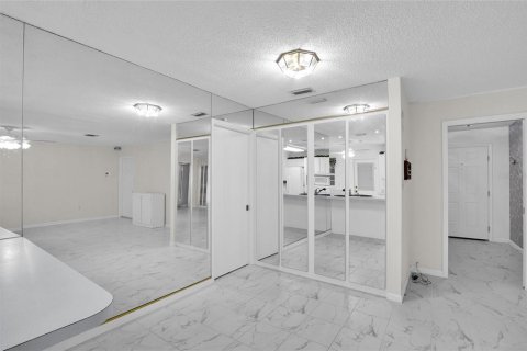 Casa en venta en Ocala, Florida, 3 dormitorios, 220.74 m2 № 1900677 - foto 16